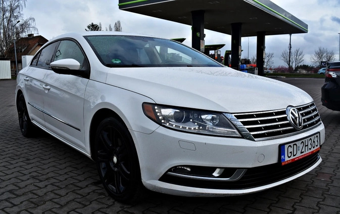 Volkswagen CC cena 39500 przebieg: 266000, rok produkcji 2013 z Żychlin małe 232